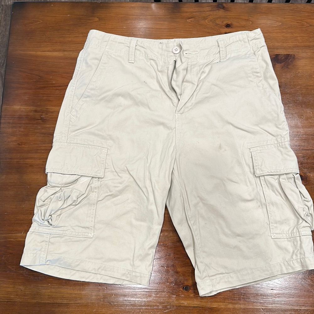 Plugg khaki cargo shorts